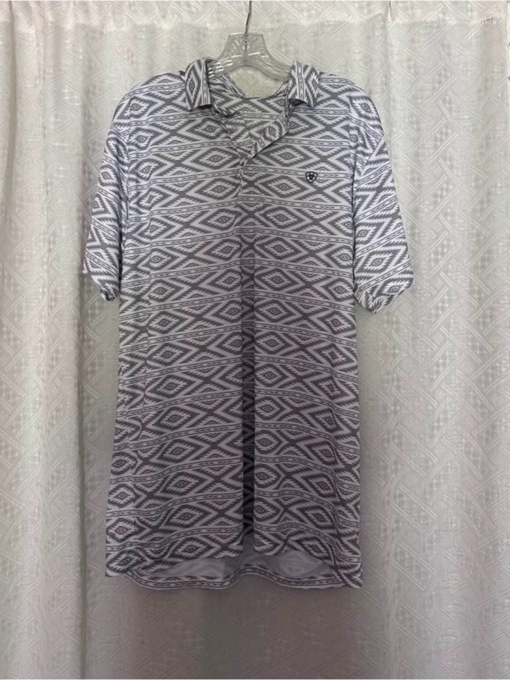 Men's Short-Sleeve Polo Shirt in Grey Geometric Print